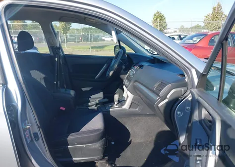 2015 Subaru Forester 2.5I из США, поврежденный, VIN JF2SJABCXFH592229